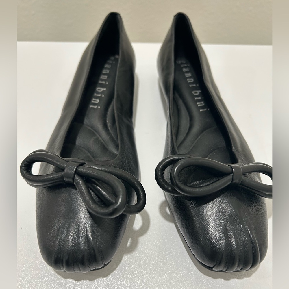 Gianni Bini Lake Leather Double  Bow Black Ballet Flats, Size 8.5 - Picture 2 of 5